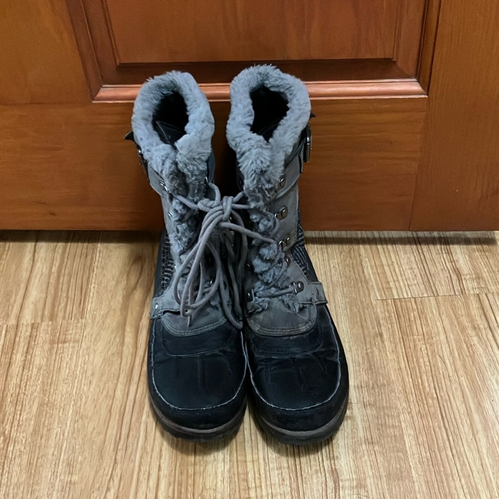 Rock & Candy boots size 9